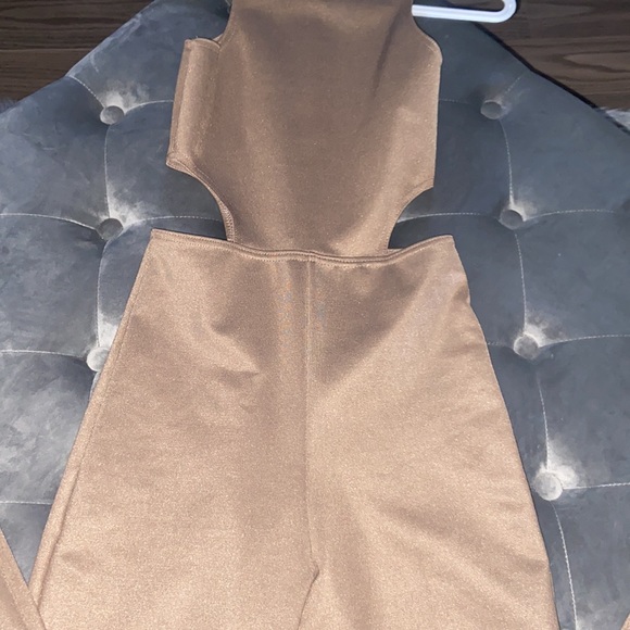 Thick jumpsuit - Picture 3 of 3